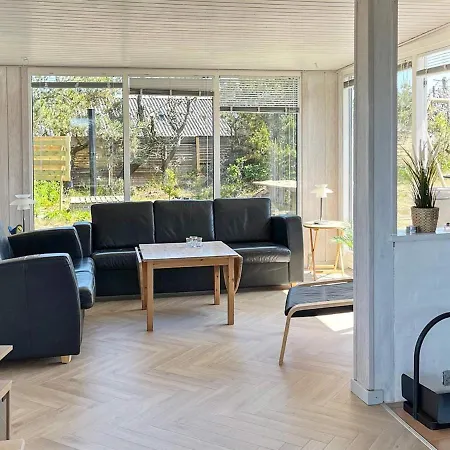 Three-bedroom In Glesborg 47